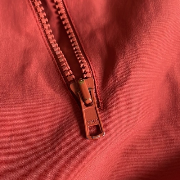 Lands’ End Vintage Squall Brick Red and Fleece Jacket - Picture 8 of 9